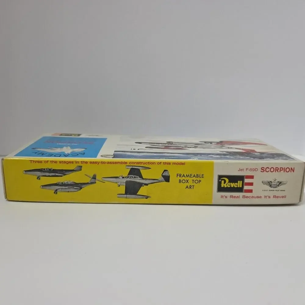 Revell F-89D/J Scorpion 1:77 Scale Model Kit H-126 - Picture 3 of 5